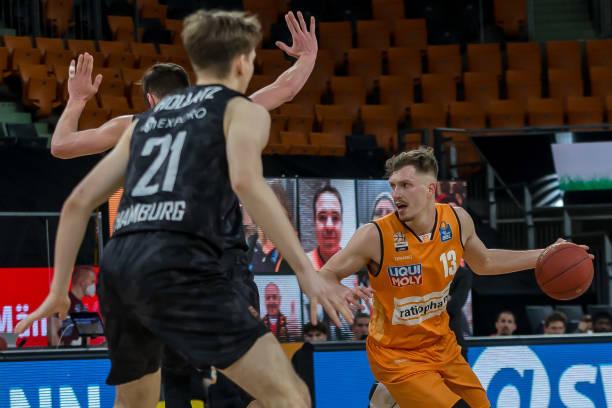 容易制造惊 容易制造惊