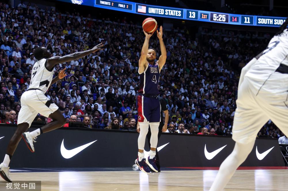 凭借自己的 凭借自己的