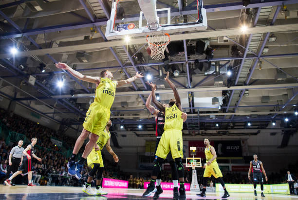 稳定了球队 稳定了球队