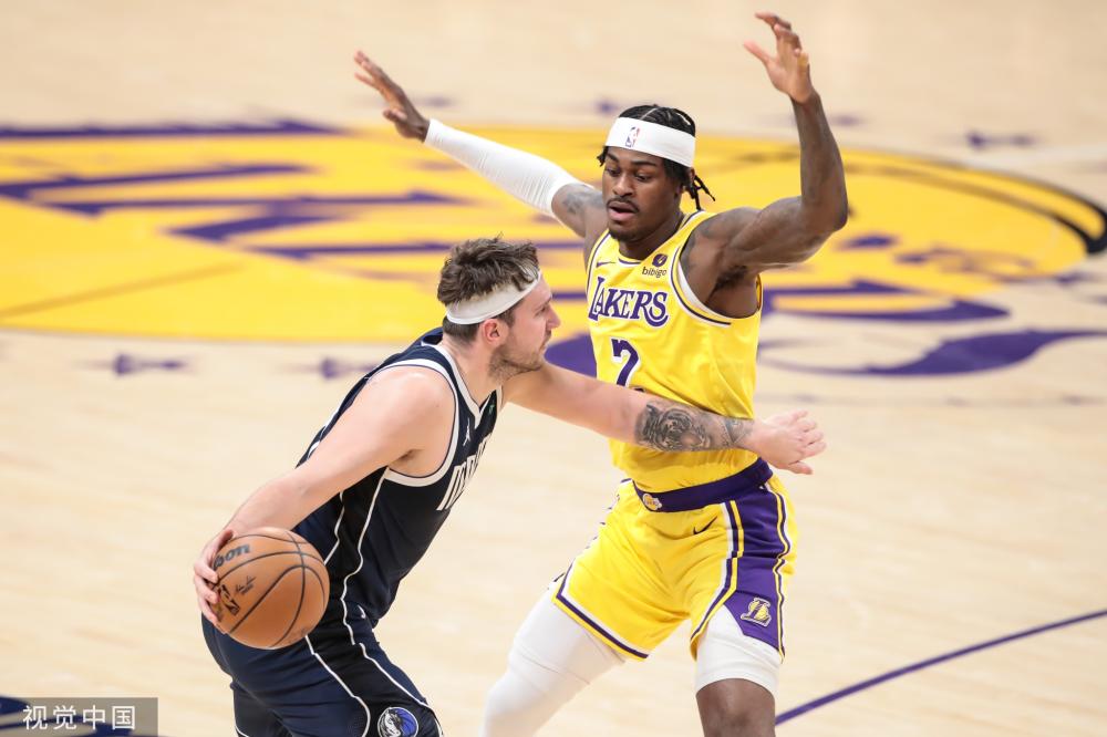 他在回顾时 他在回顾时